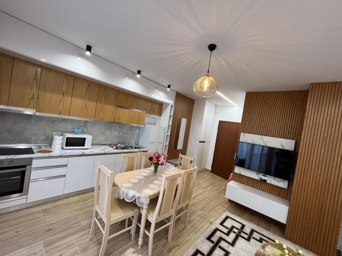 West View Apartment Durrës Eksteriør bilde